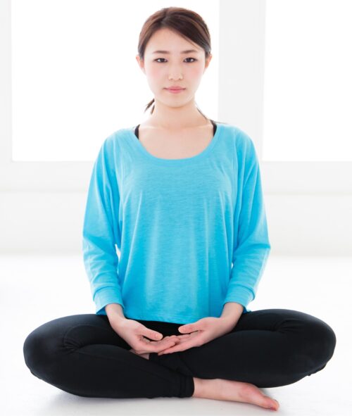 chinese lady in traditional meditation posture